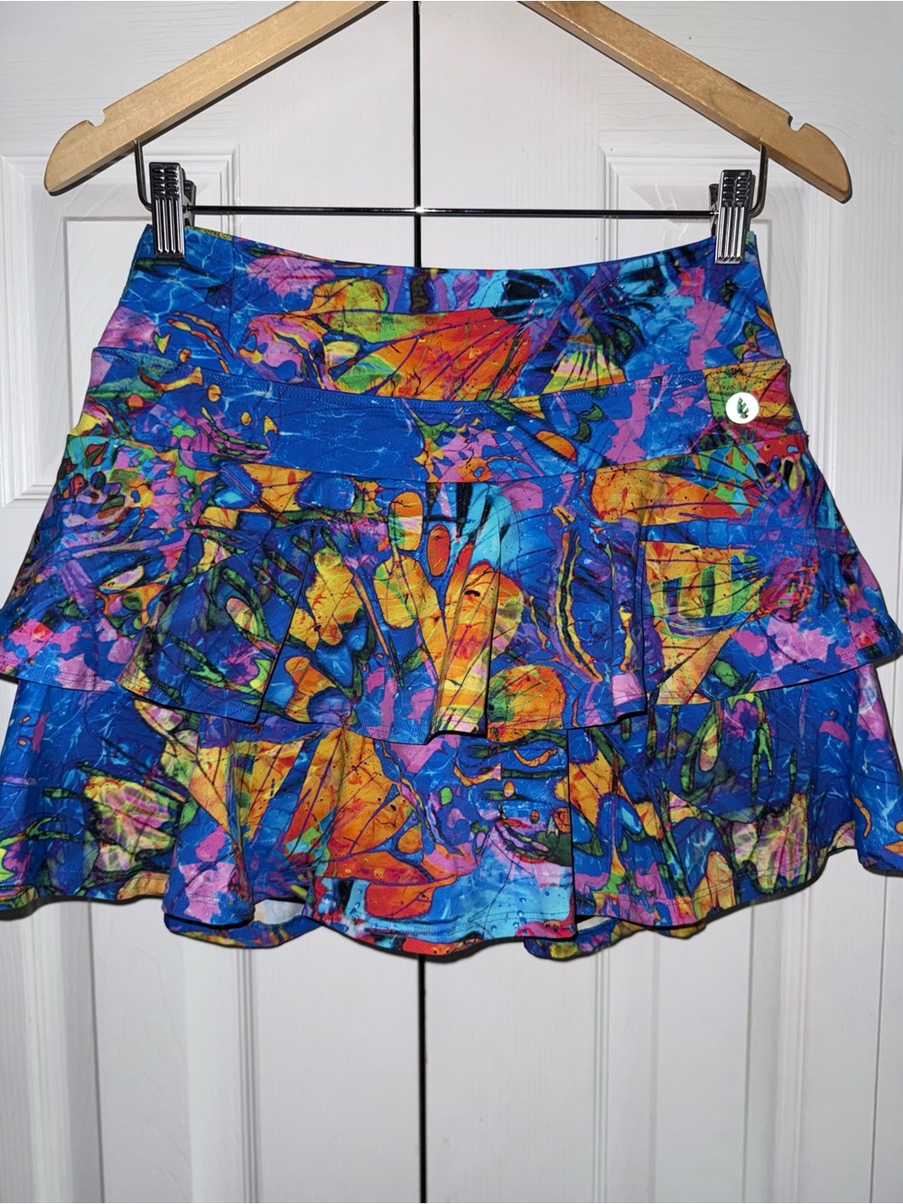 Dona  jo soar ruffle multicolor mini skirt size 2